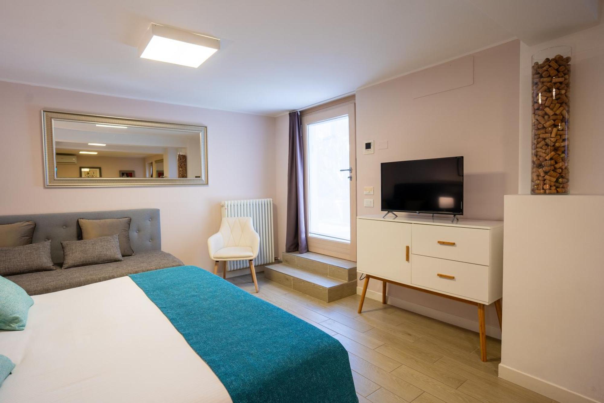 Rosa Bed & Breakfast *